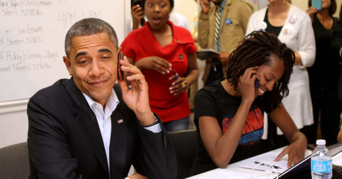 Khuôn mặt biểu cảm của ông Obama trong ngày bầu cử năm 2012. (Ảnh: Joe Burbank/Orlando Sentinel/Getty Images)